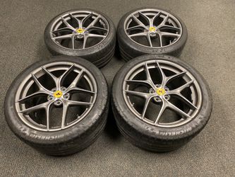 Ferrari F12 Berlinetta 20” OEM STOCK WHEELS WITH NEW MICHELIN PILOT SPORT TIRES
