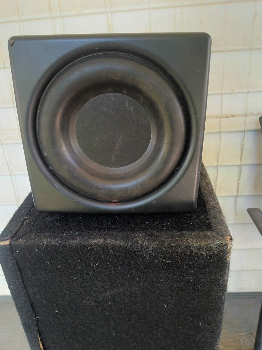 8'n Sunfire Super Jonior Powerd Sub