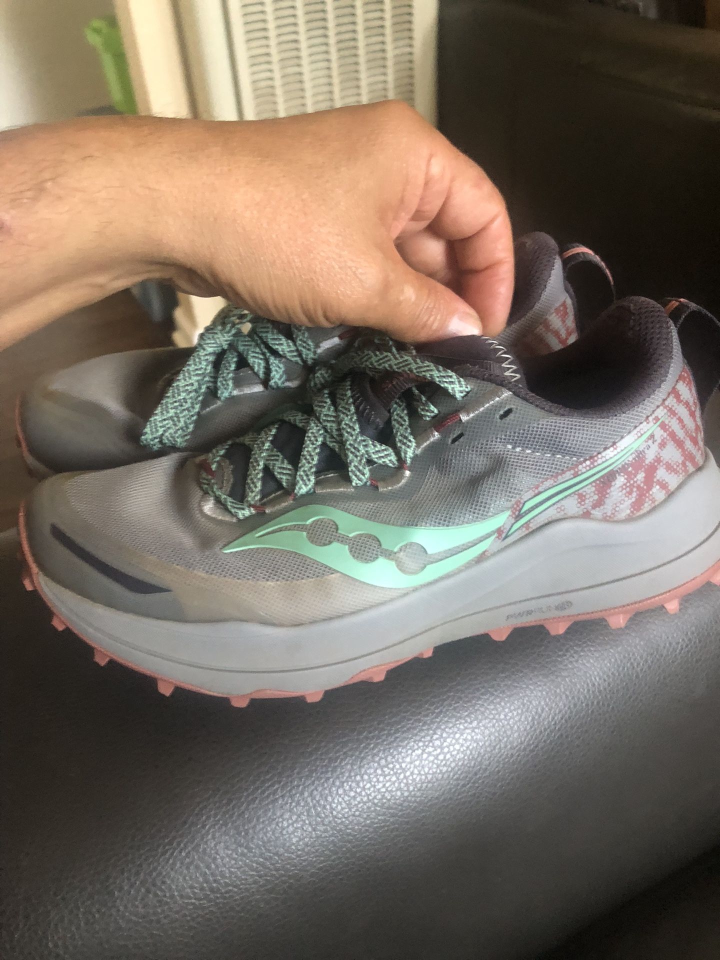 Woman’s Tennis Shoes