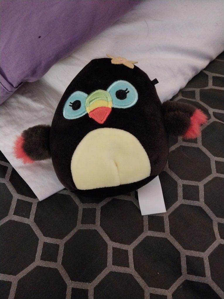 Original Squishmallow 16in Tito The Black And Yellow Toucan 10 Dollars 