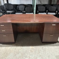 OFFICE/HOME DESK EXECUTIVE DESK 
