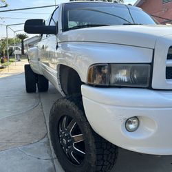 1999 Dodge Ram 3500