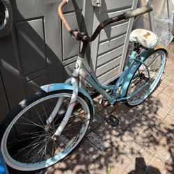 Vintage Girls Schwinn Bike 