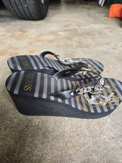 7.5 Women's shoes