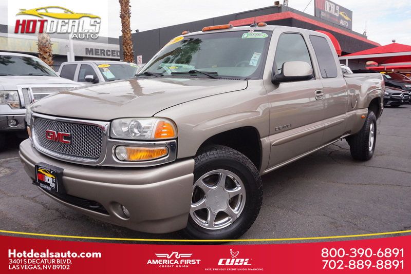 2003 GMC Sierra Denali