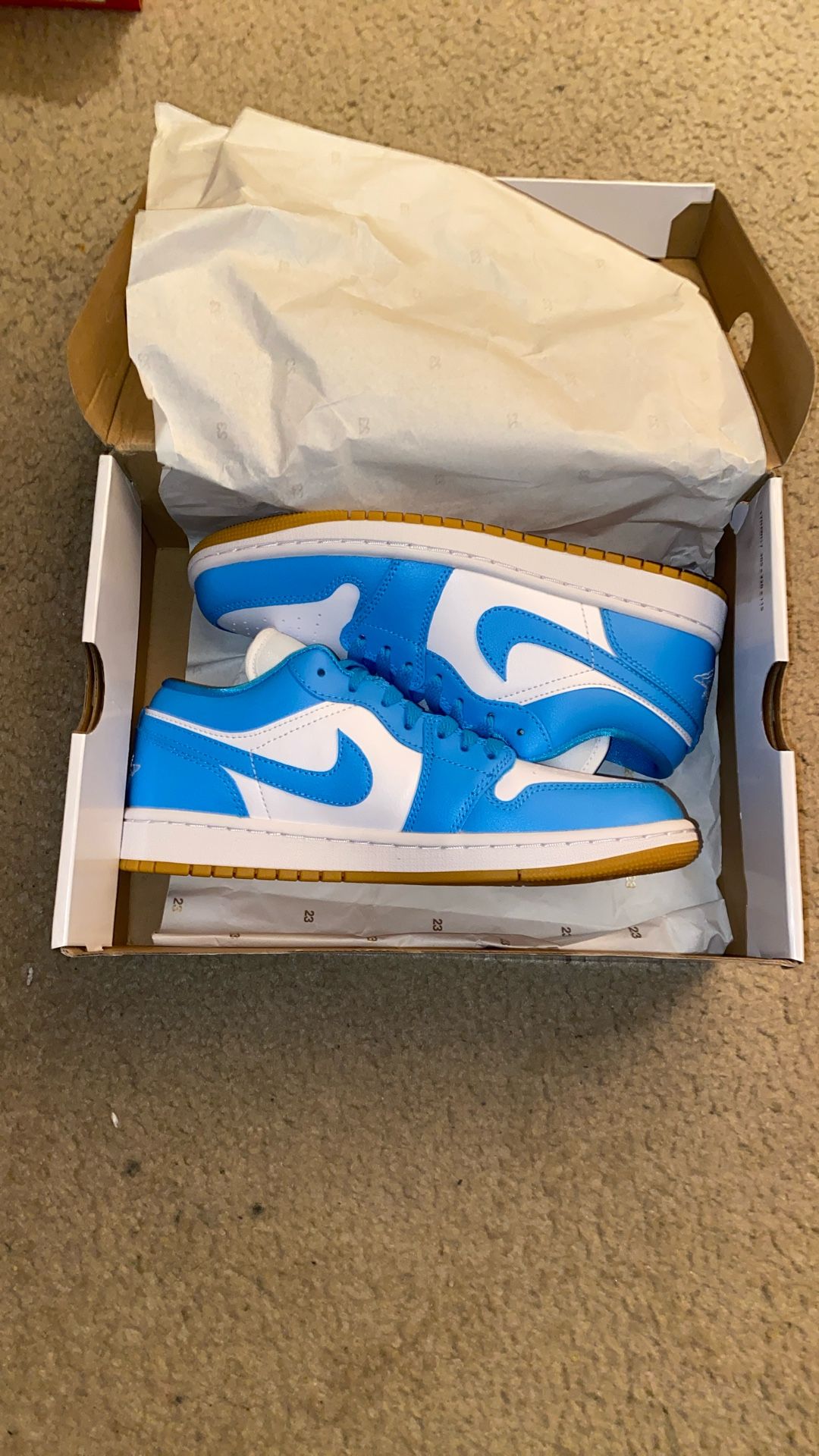 WMNS 9 Air Jordan 1 Low $70