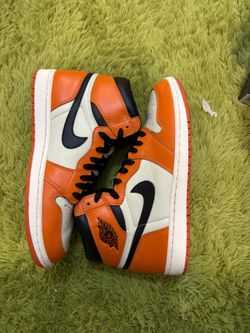 Jordan 1 shattered backboard