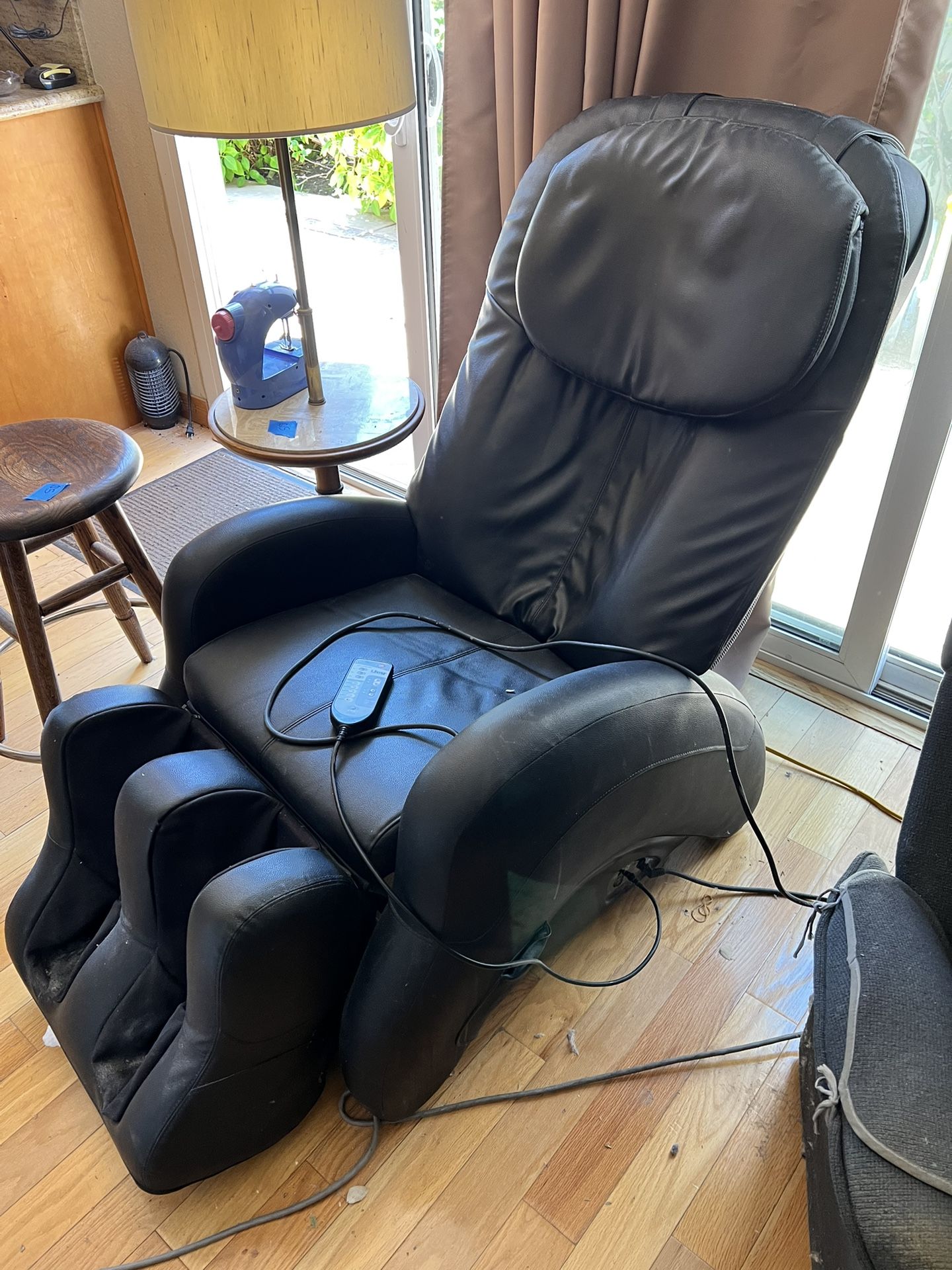 IJoy massage Chair for Sale in San Jose, CA OfferUp