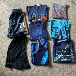 Bundle of 8 boys’s  clothing size 6-7