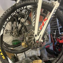 Specialized Enduro Medium OBO