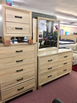 💥Bedroom Furniture Blowout Sale💥 Brand New 5PC Queen Size Bedroom Set! $50 Down Takes It Home Today!