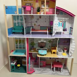 Barbie Dollhouse