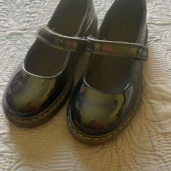 Dr Martens Shoes  Girl Size 1