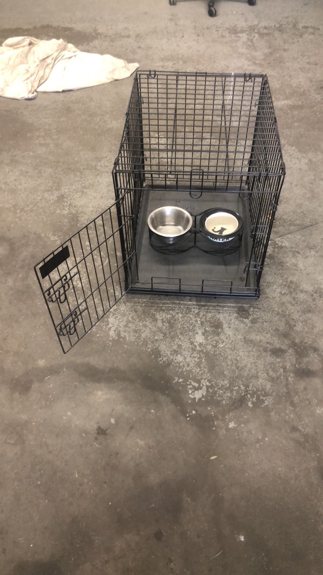 18x20x24 Dog Cage