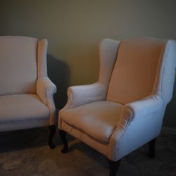 2x Matching Wingback Chairs