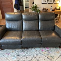 Raymour & Flanigan Reclining Couch