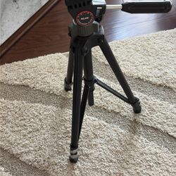 Professional Tripod, Solid 
