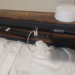 Queen Bed, Memory Foam Mattress, Nightstands