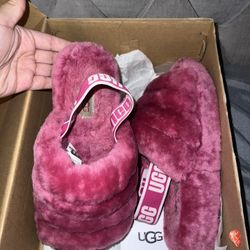 UGG’s Women Size 7