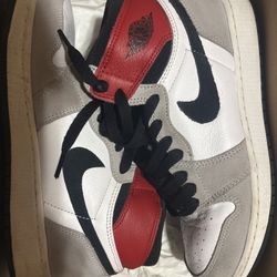 Jordan 1 Retro High Light Smoke 
