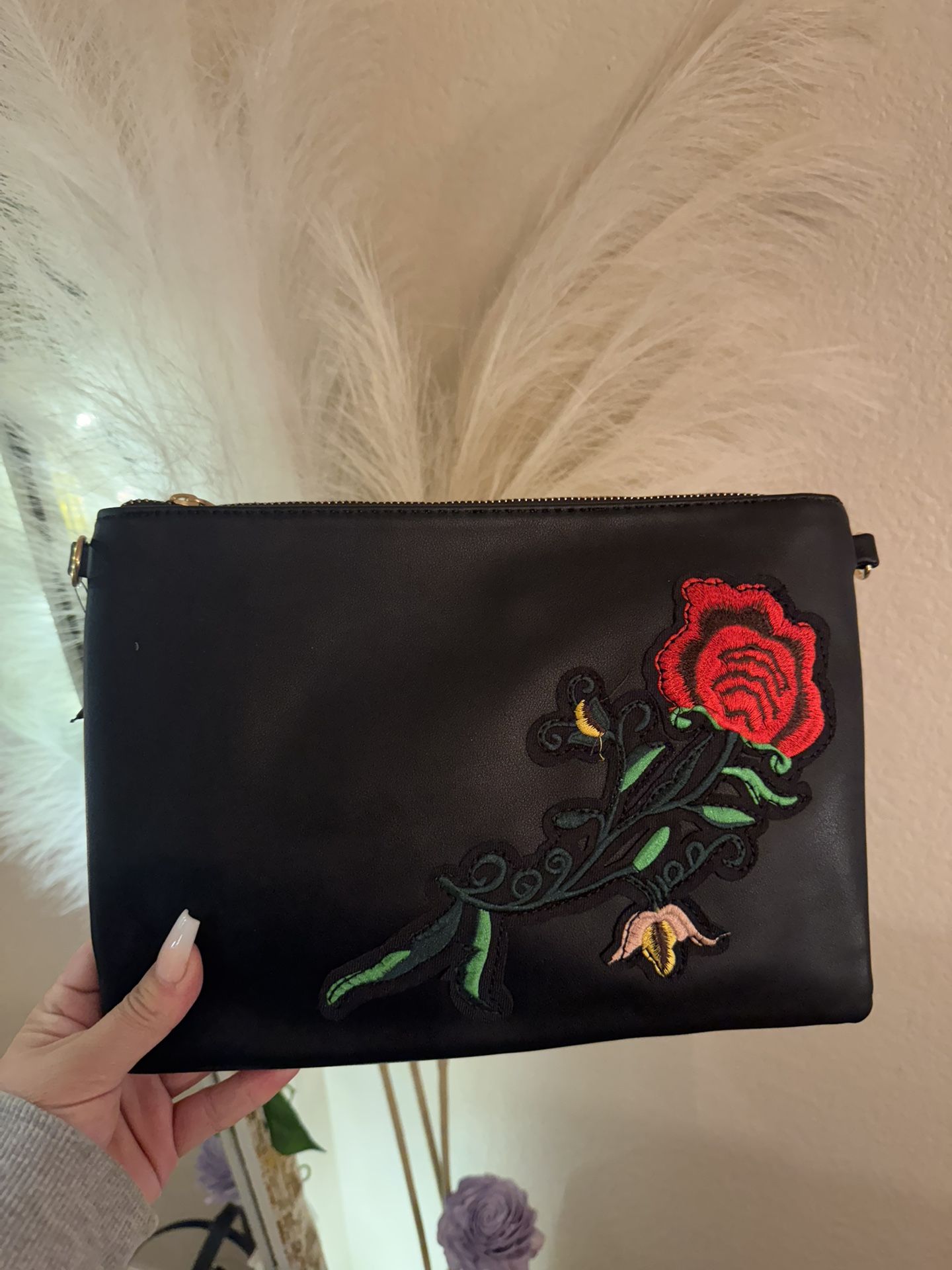 Women’s Crossbody Bag