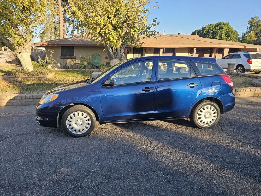 2004 Toyota Matrix