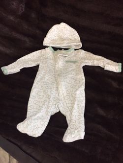 Carter's preemie onesie with hat