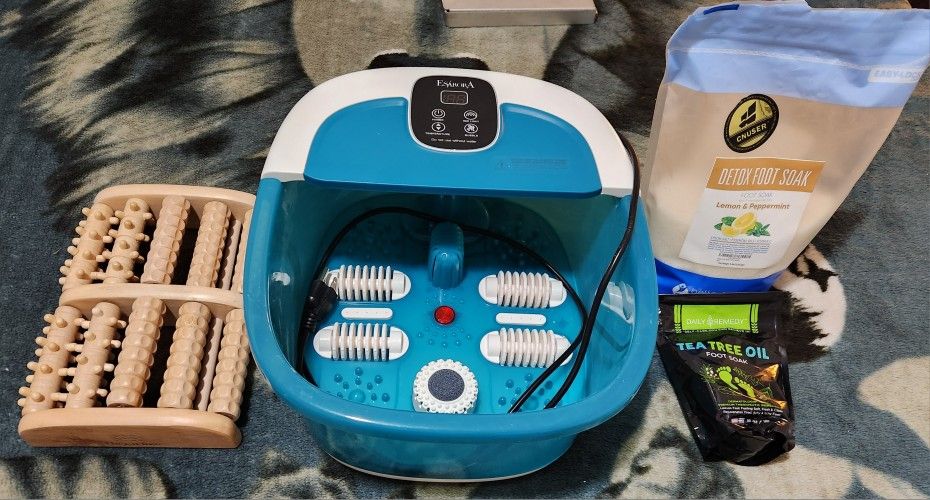 Excellent Condition Foot Spa, Detox Foot Soak Crystal's and Foot Massager with Rollers