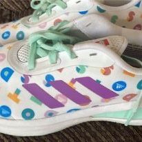 girls shoes size 4.5 adidas like new