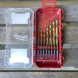 Milwaukee SHOCKWAVE  Impact Duty Titanium Drill Bit Set 15-PC.  Brand NEW .  NUEVO.