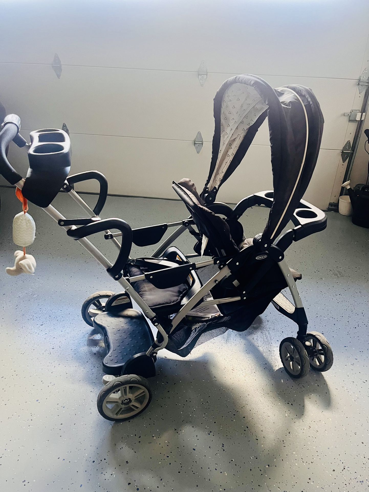 Graco Sit and Stand Double Stroller