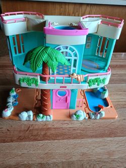Vintage Sweet Streets Beach House