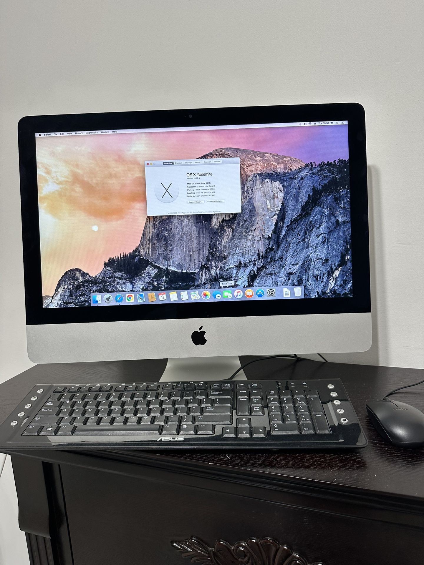 Apple Desktop 21.5 inch , late 2013 $250 O.B.O