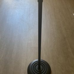 Onstage Mic Stand 33 Inches Tall