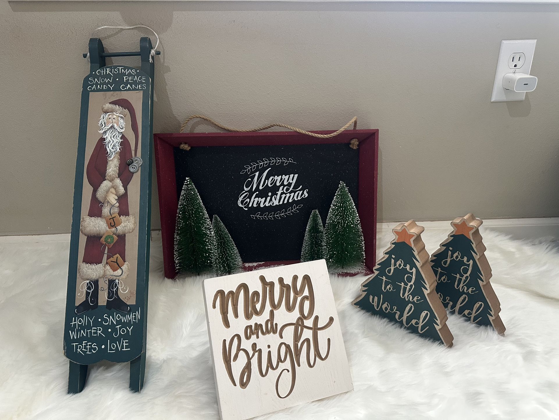 Decor Merry Christmas 🎄 for all.