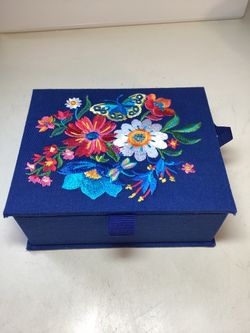 Beautiful Brighton Embroidered Jewelry Box