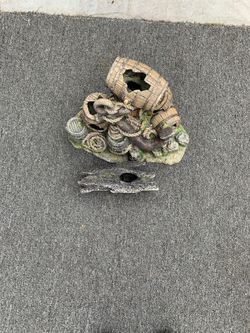 Fish tank decoration