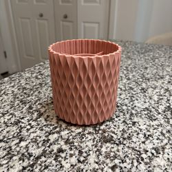 Rotating Pen Organizer