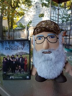 Duck Dynasty season 1 DVD and plus Uncle Si