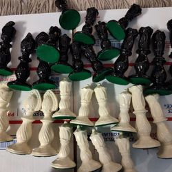Vintage Ceramic Chess Pieces. 32 Piece Set. 