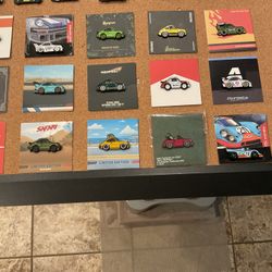 Leen Customs Pins