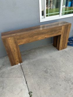 Console table
