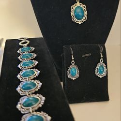 New Silver Turquoise Necklace   Bracelet And Earrings 
