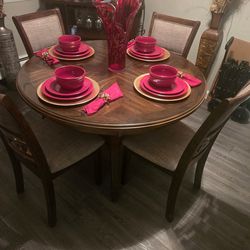 Dining room table set 5pc