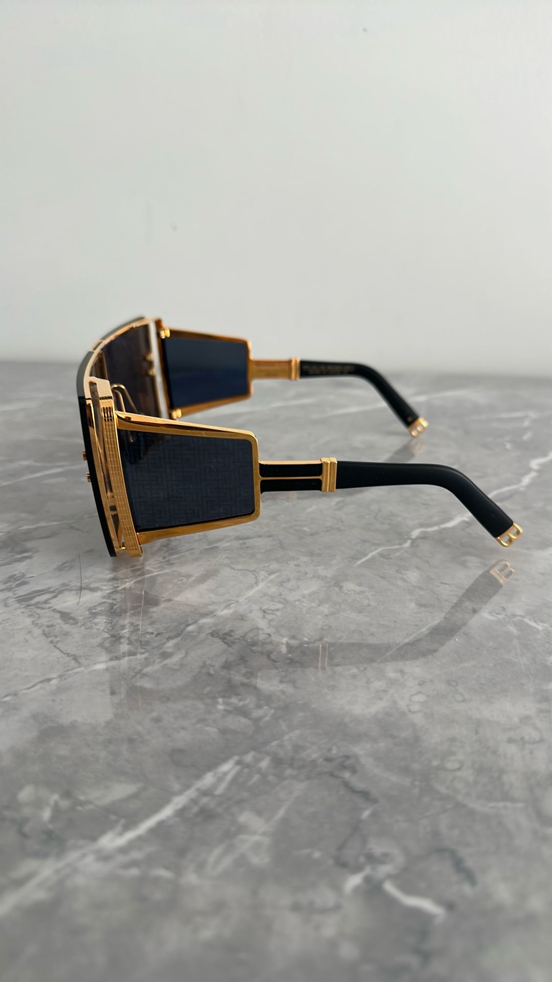Balmain Unisex Sunglasses Like New