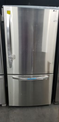 Refrigerator Stainless Bottom Freezer LG 33"W $39 Down Payment Only
