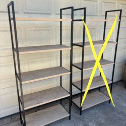 Loring 5 Shelf Ladder Bookshelf ( Like New )