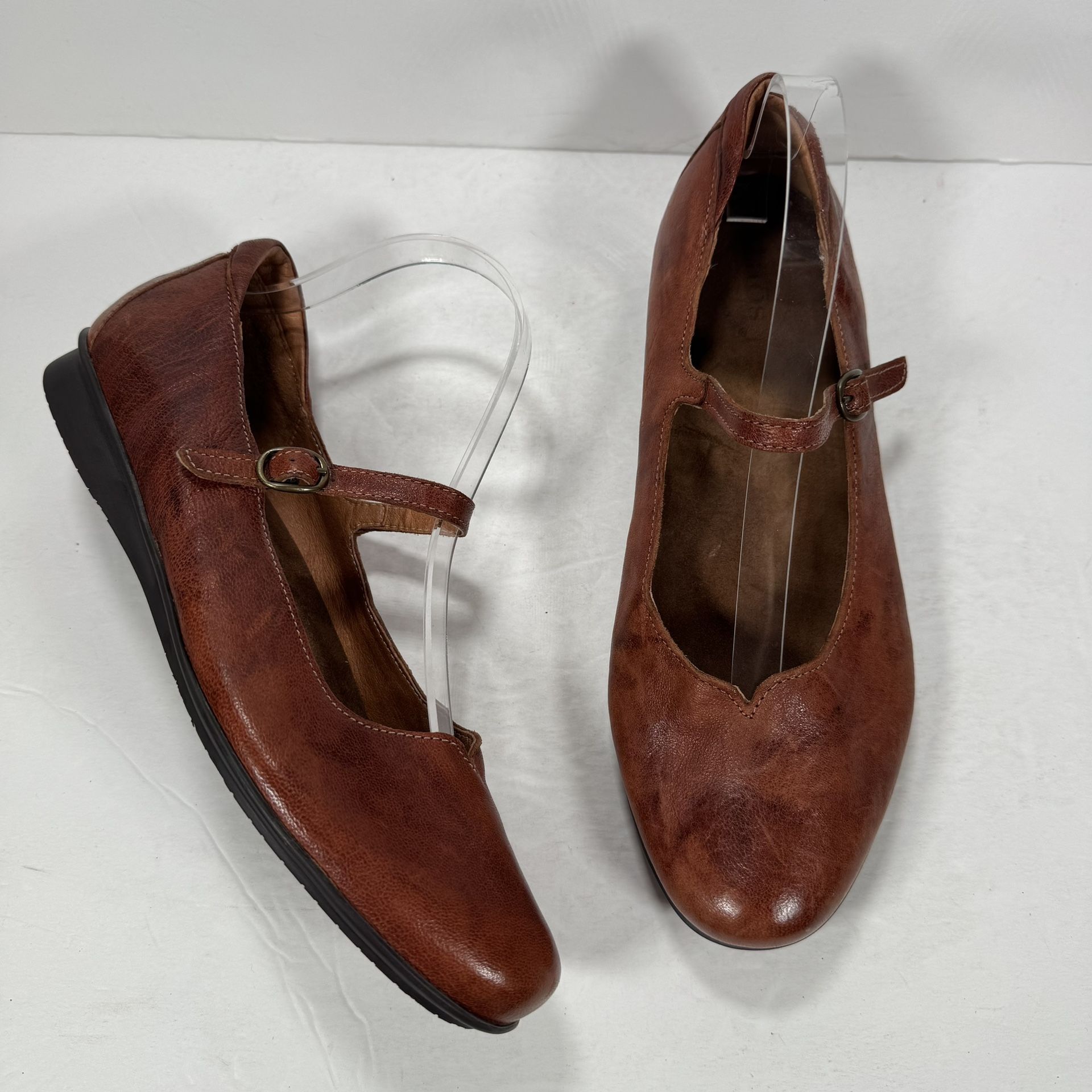 Taos Brown Leather Mary Jane Flats Comfort Shoes Women Size 10.5