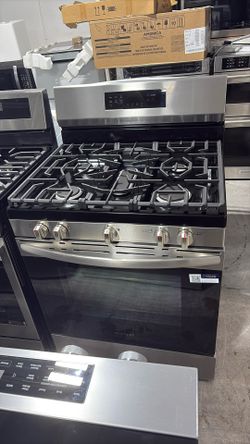 Frigidaire 30” Gas Stove