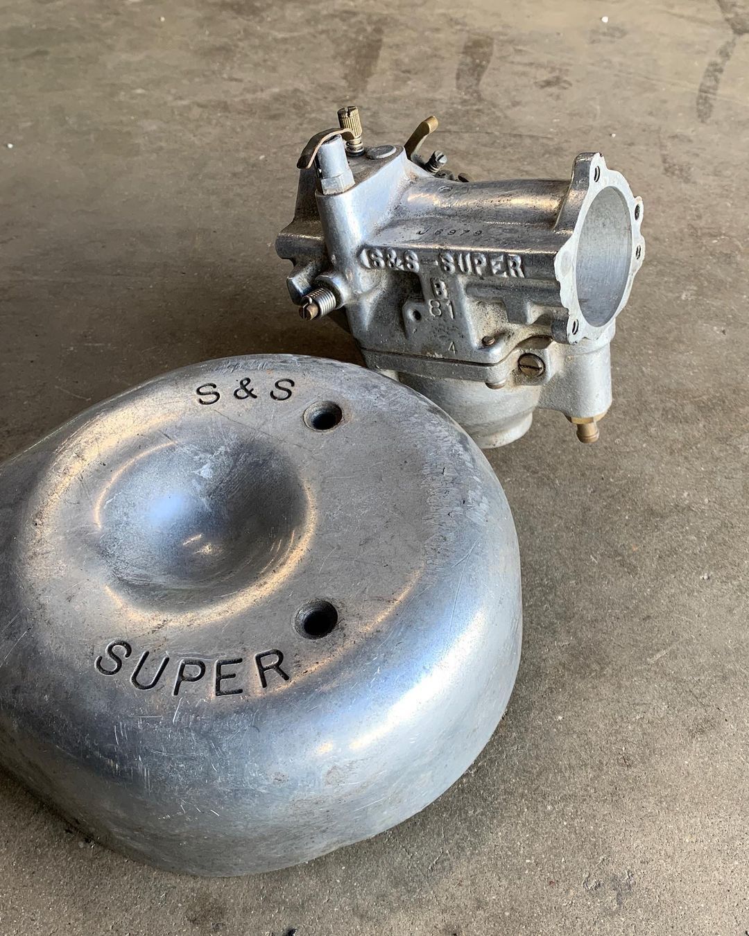 S&S Super B with Super Bowl